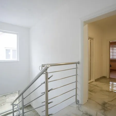 Urban Nest * Mostar
